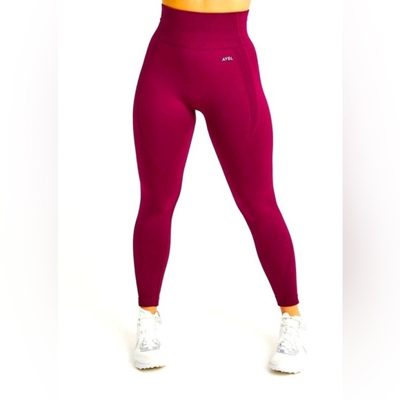 AYBL Balance V2‎ Seamless Contour / Hi- Rise Leggings Size XS Color Wine - Picture 1 of 10